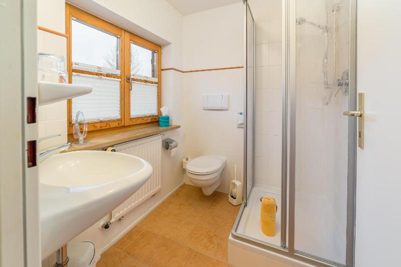Single Room without balcony image 4