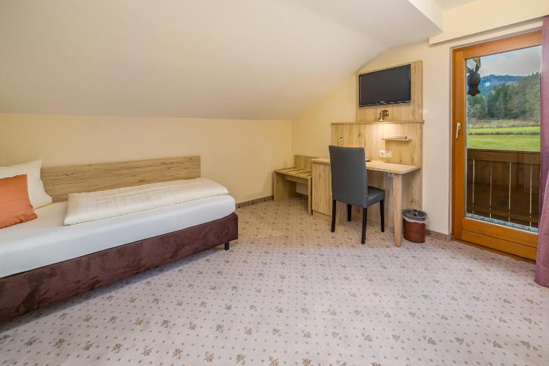 Single Room with Balcony image 1