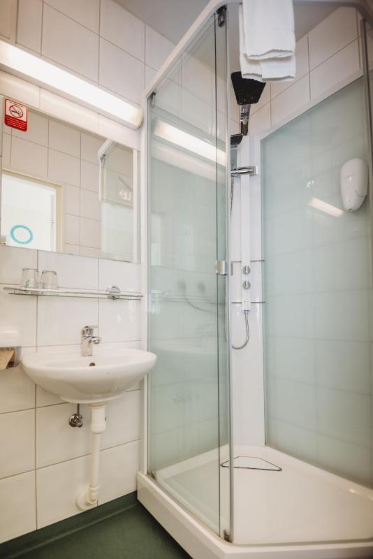 Standard Single Room image 1