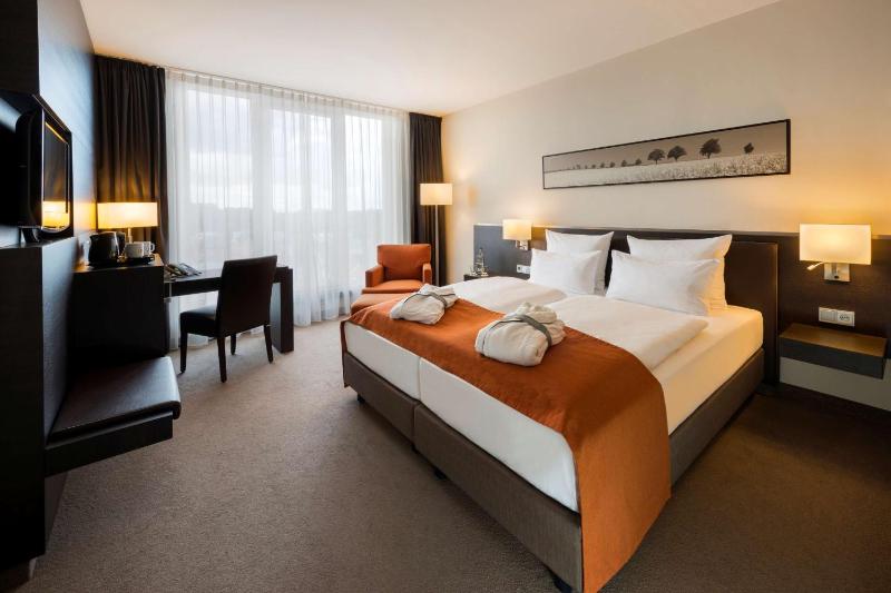 Superior Double Room image 1