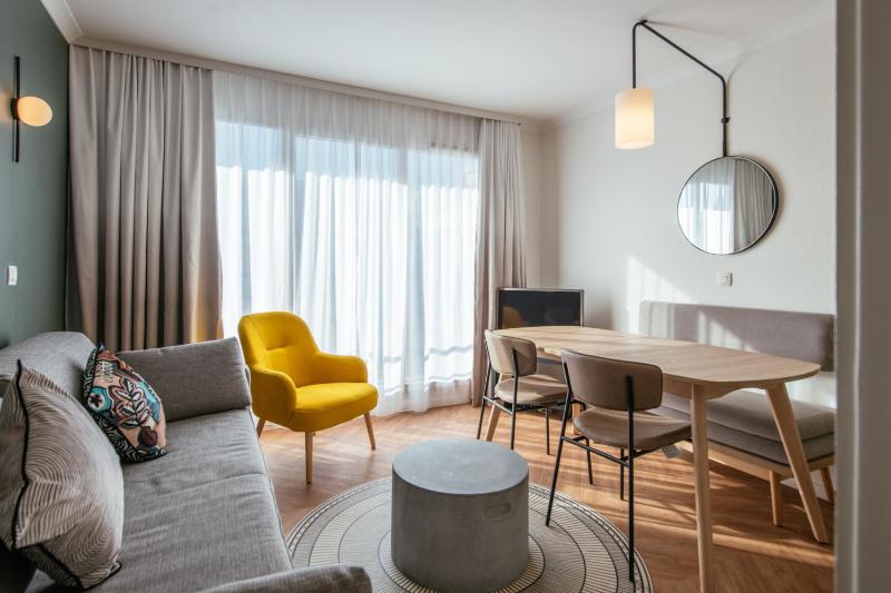 Two-Bedroom Apartment (6 Adults) image 2