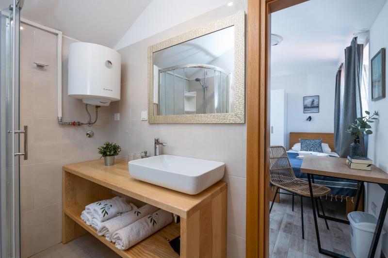 Villa Kalista Istriana for 10 people with private pool & sea view - image 27