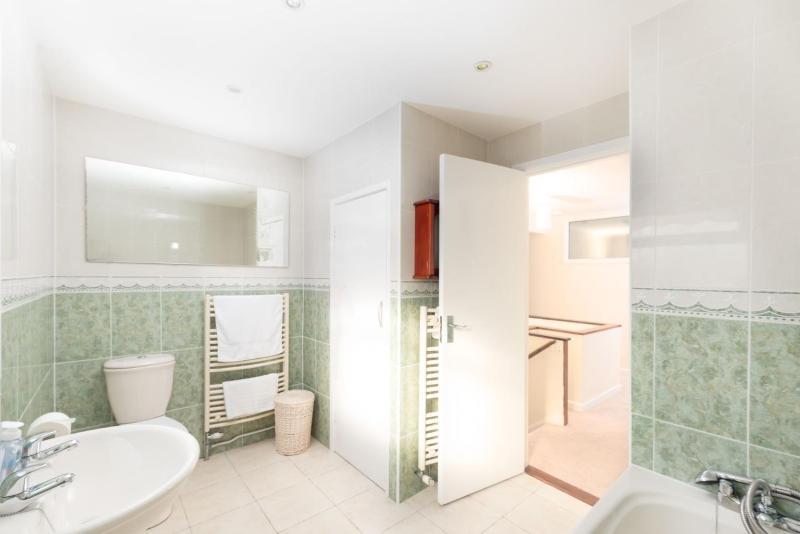 Talland Croft - image 44