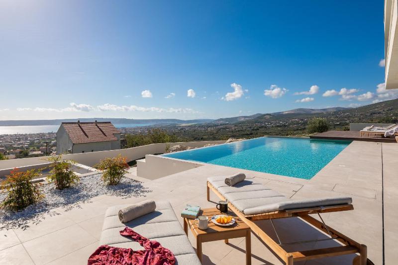 Luxury Villa Bay of Split with Pool - image 46