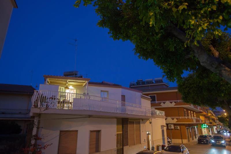 One-Bedroom House image 3