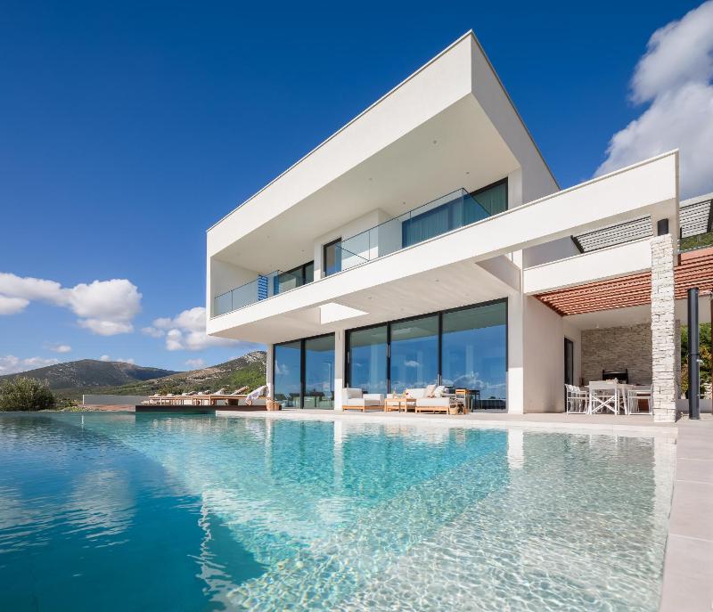 Luxury Villa Bay of Split with Pool - image 13