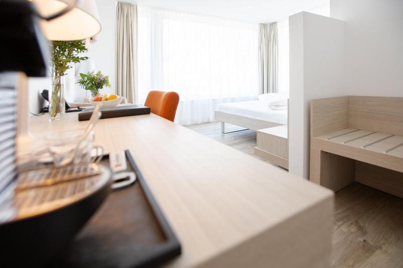 Superior Double Room with Mountain View image 3