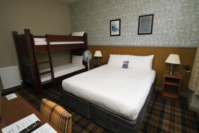 Annex Family Room image 4