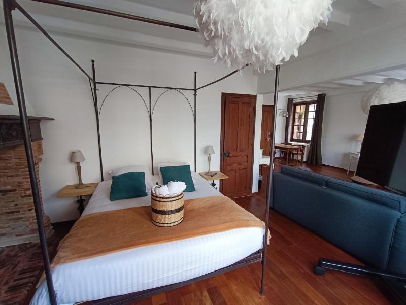 Suite with Terrace image 1