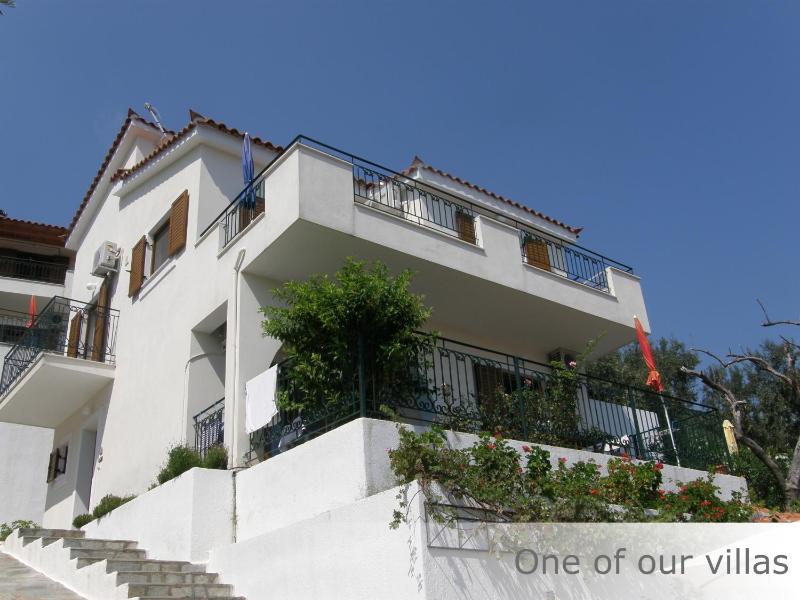 Eye Q Resort Seaview - image 20