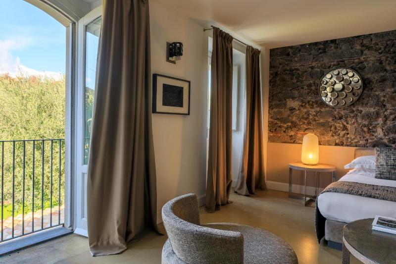 Superior Double or Twin Room image 4