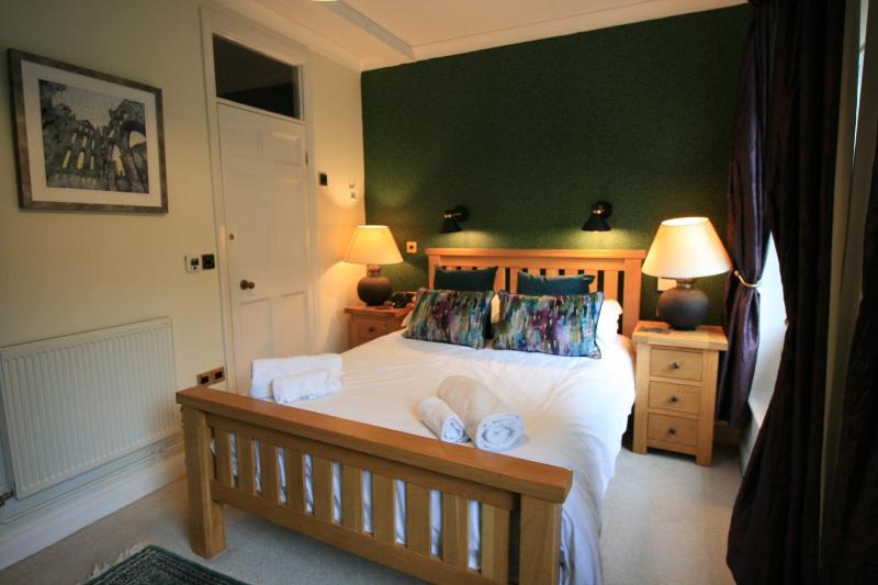 Deluxe Double Room - Pet Friendly  image 1