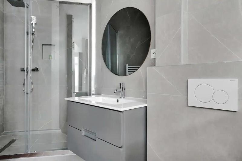 Magnificent loft near Porte Versailles & Champs de Mars - image 14