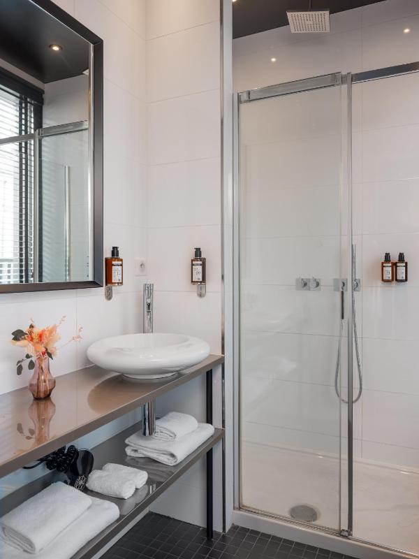 Superior Double Room with Terrace image 4