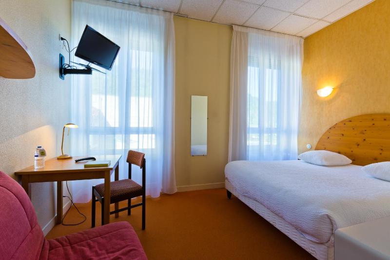 Double Room image 1