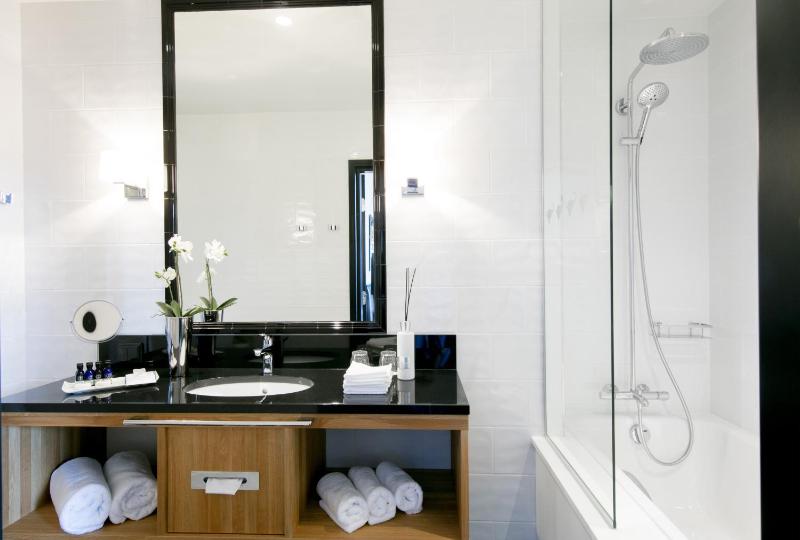 Lux Double Room   image 2
