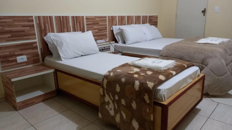 Economy Double Room image 2