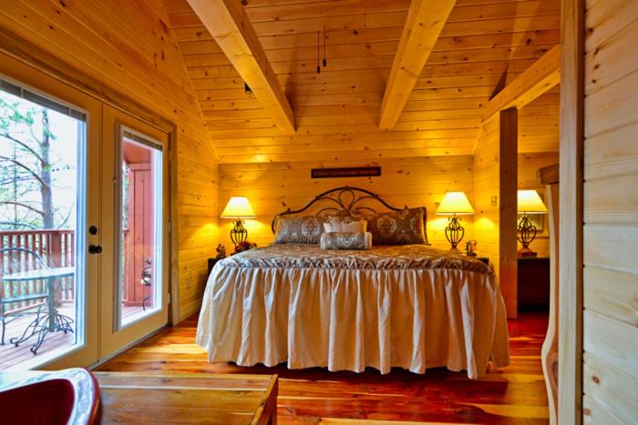 Mountain Love Nest - image 23
