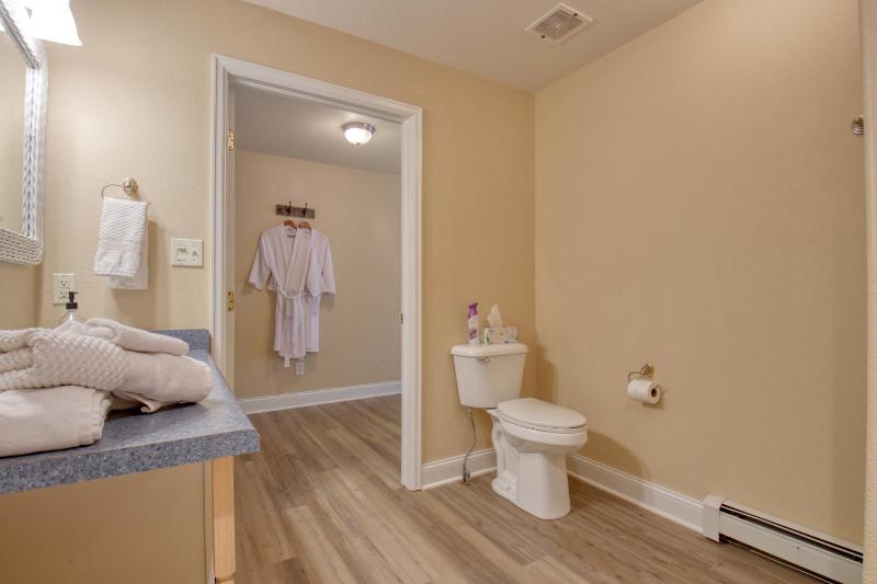 King Suite image 3