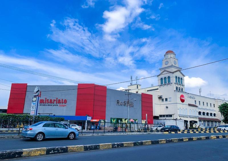 Depa de lujo con piscina y GYM cerca al Mall San Marino - image 2