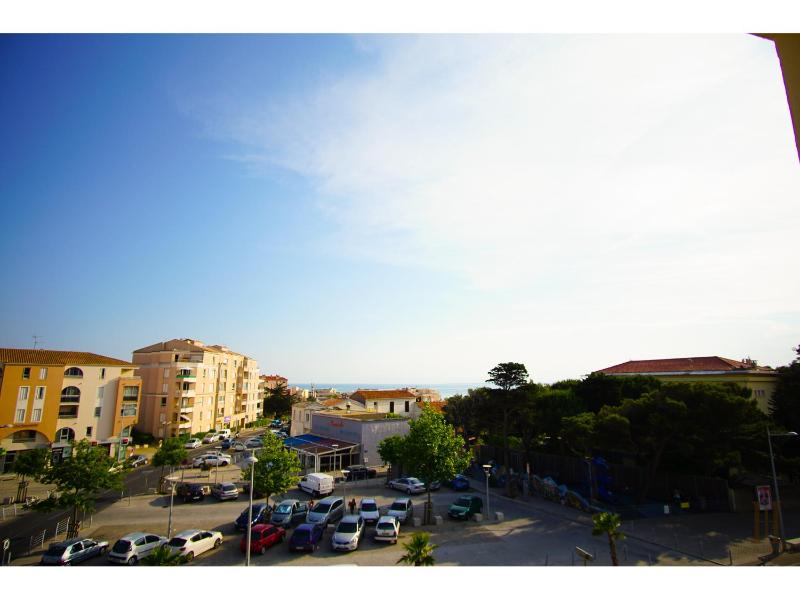 Superior Room with Balcony and Sea View image 2