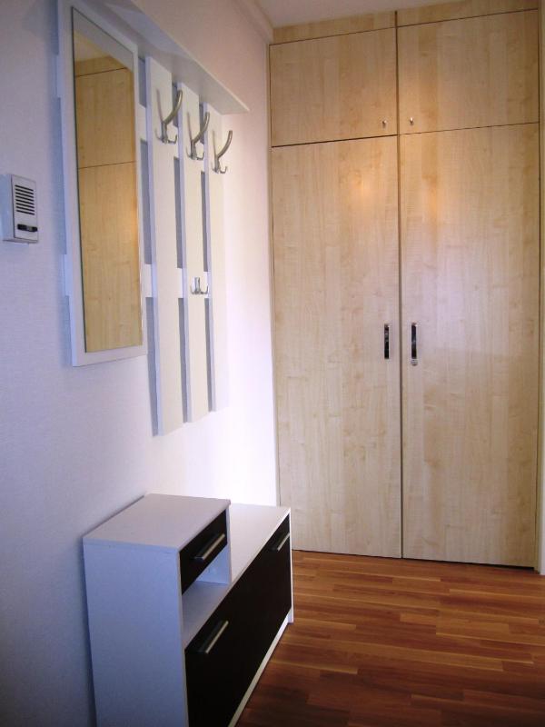 Studio Apartment image 3