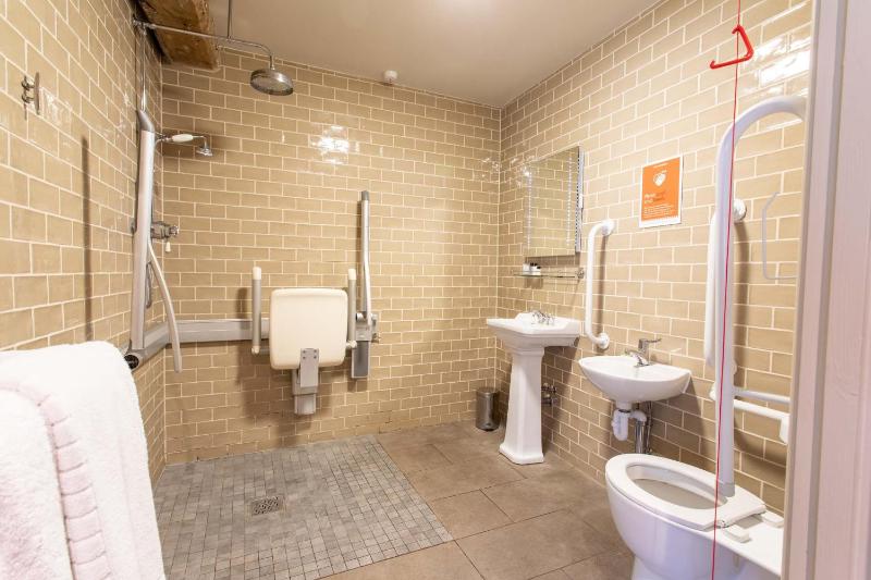 Double Room - Disability Access image 2