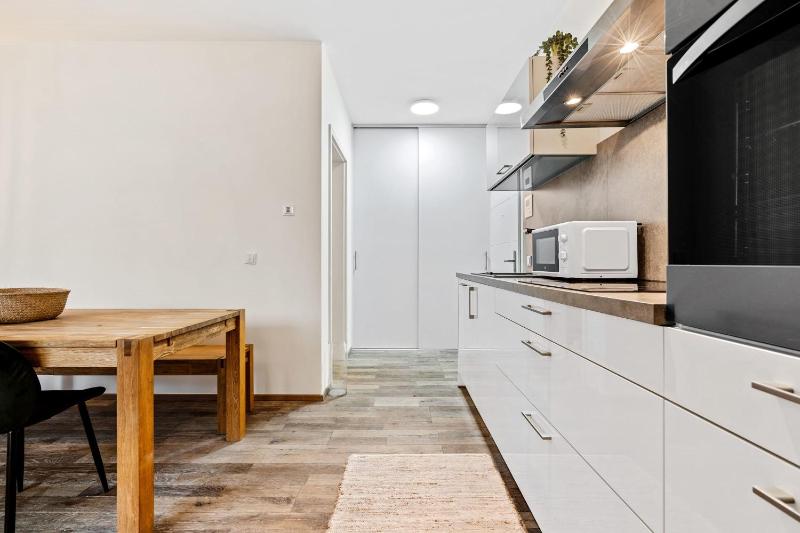Chic Stay in Limpertsberg Near City Center - image 14