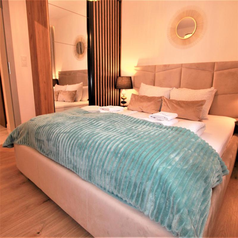 Grand Royal Baltic Ustka - luksusowy Apartament 150 metrów od plaży port zielony taras bezpłatny parking top lokalizacja w centrum Ustki - image 31