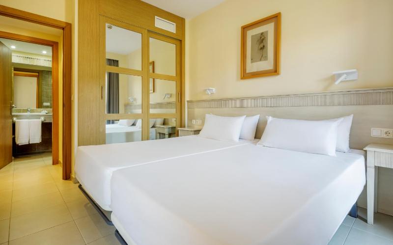 One-Bedroom Apartment (2 Adults) image 3