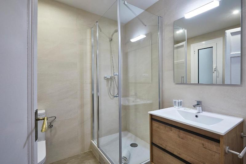 Five-Bedroom Apartment - Consell de Cent, 165 image 3