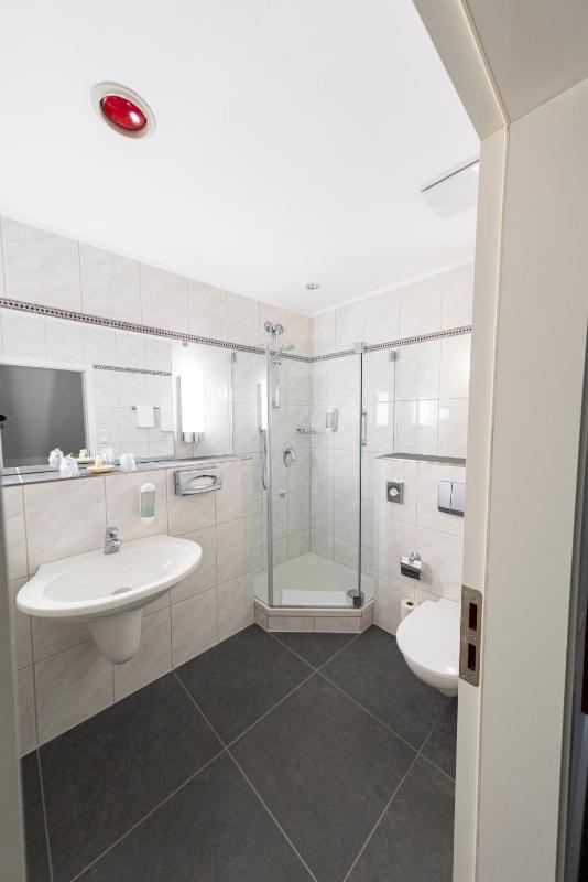 Suite image 3