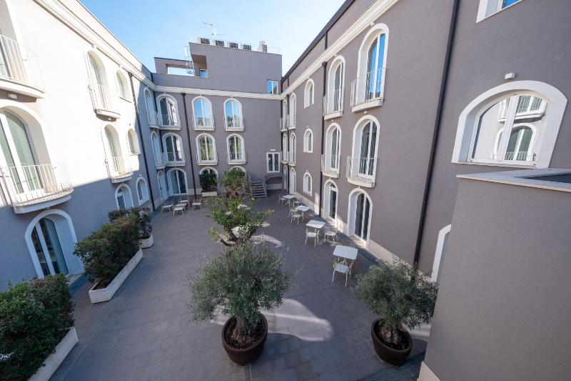 Airone City Hotel - image 31