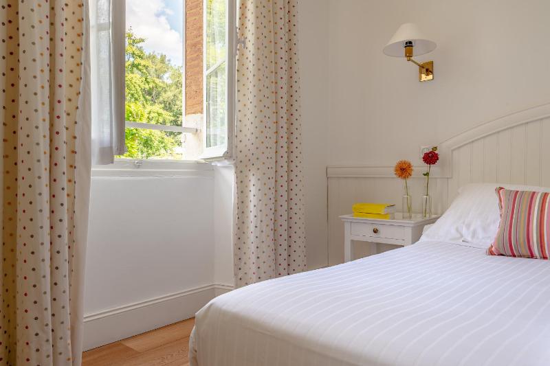 Superior Double or Twin Room image 2