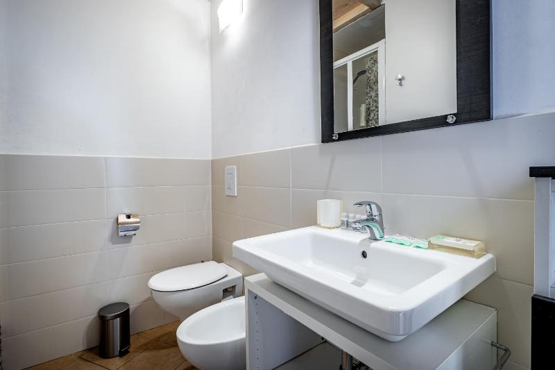Roommo Beccaria - image 11