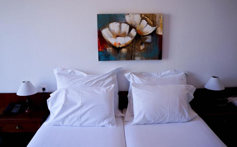 Double Room with Sea View image 4