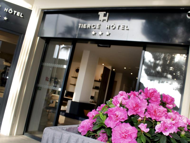 Tiercé Hotel - image 26