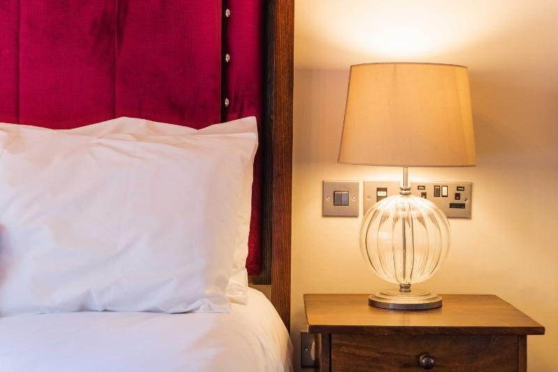 Double Room image 1
