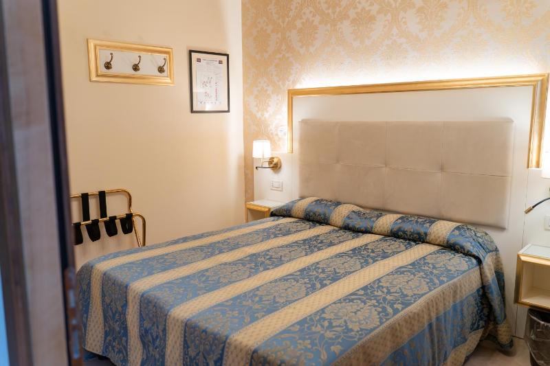 Superior Double or Twin Room image 1