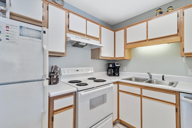Phoenix 6 Unit 1106 - image 23