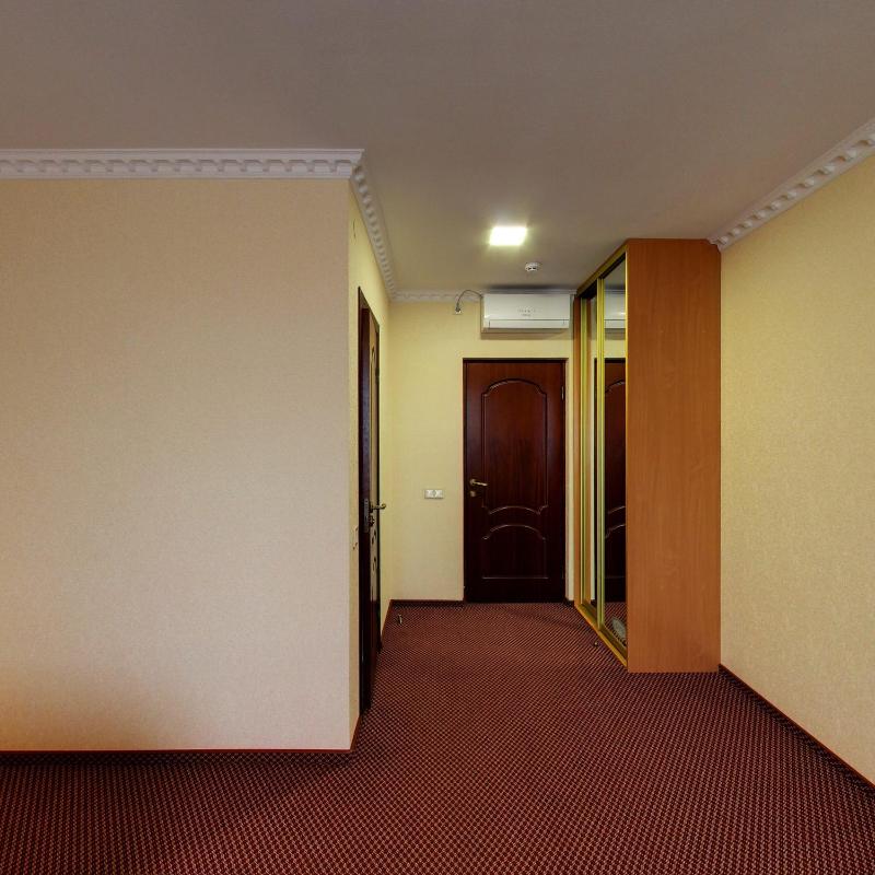 Superior Double or Twin Room image 4