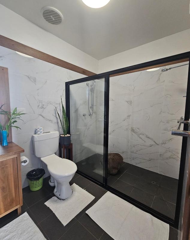 Sanalae Apartments - image 14