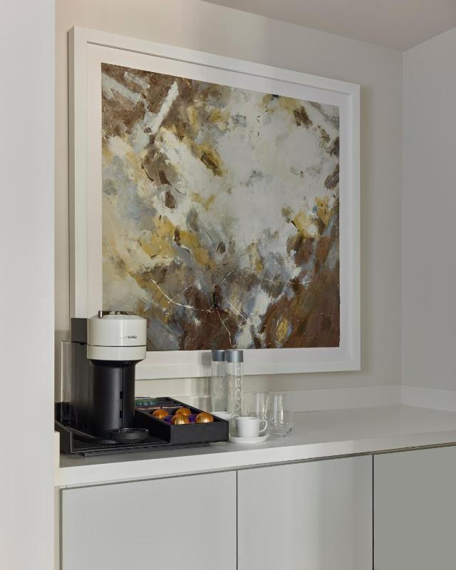 One Washington Circle DC Tapestry Collection by Hilton - image 16