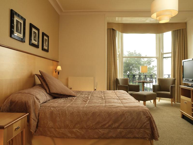 Double Room with Sea View image 1