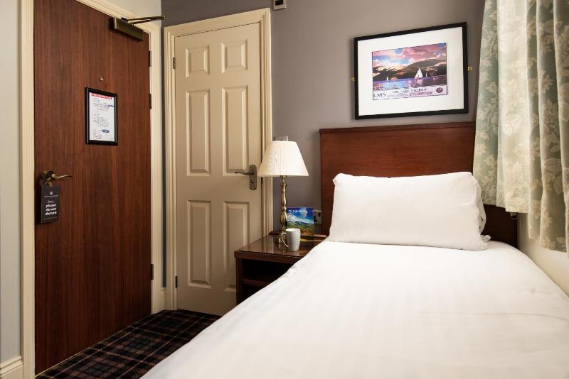 Single Room image 1