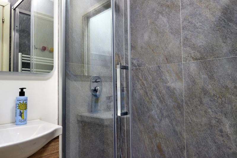 Studio - via Casale 7 image 4