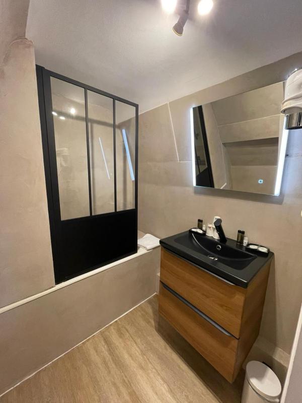 Family Suite (2 Adults + 2 Children) image 3