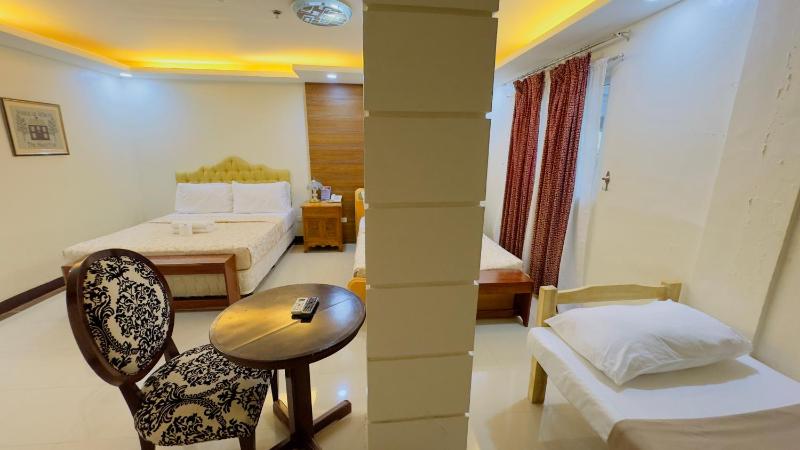 La Anclar Hotel - image 23