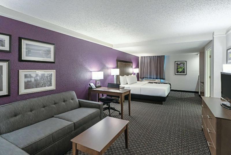 King Suite with Sofa Bed image 1