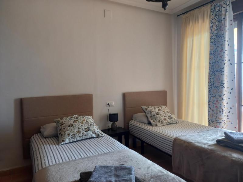Olivos Holiday Home - image 37